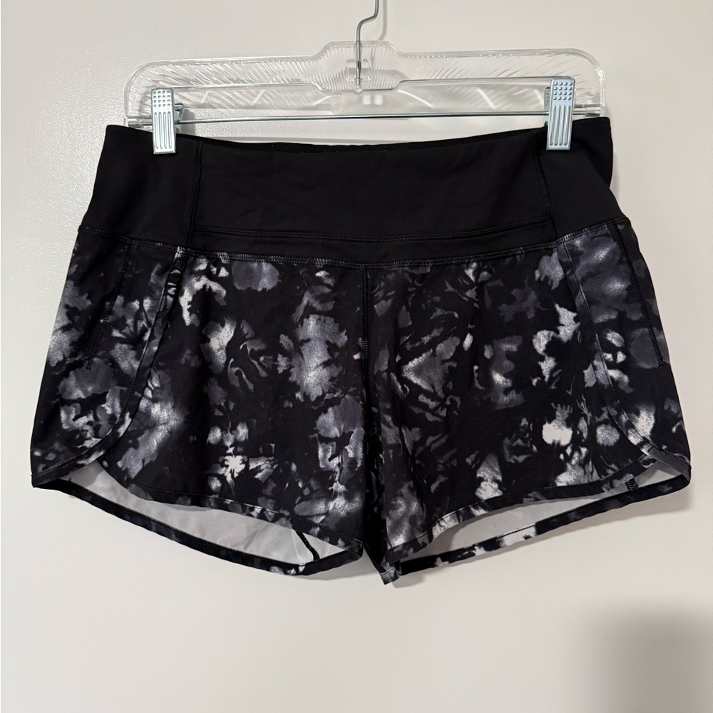 Lululemon Speed Shorts (4-way stretch 2.5”)